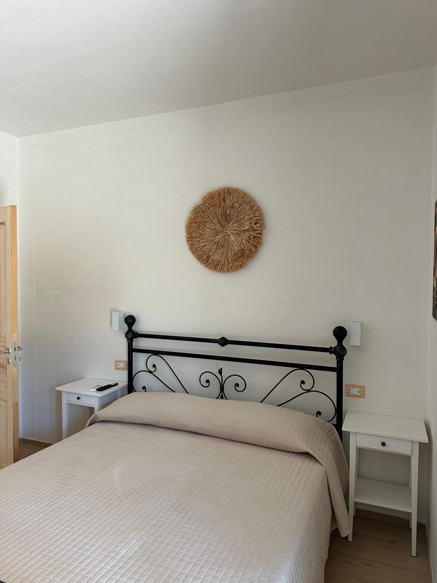 Li Mori Rooms Lizzanello Ngoại thất bức ảnh