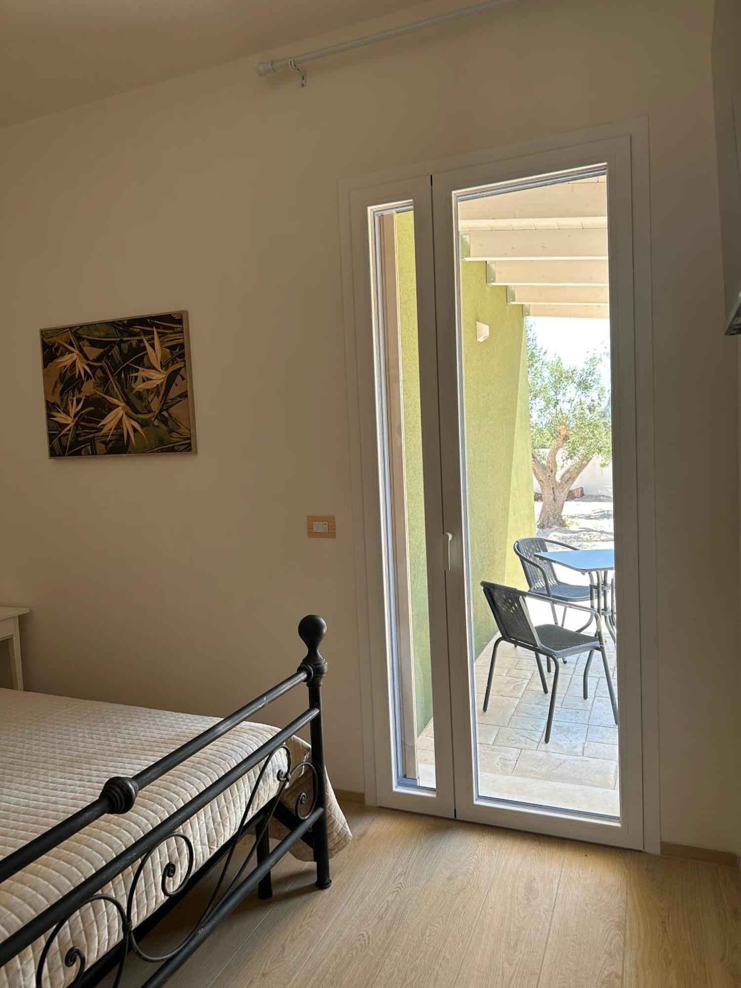 Li Mori Rooms Lizzanello Ngoại thất bức ảnh